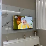 New Valona Center *